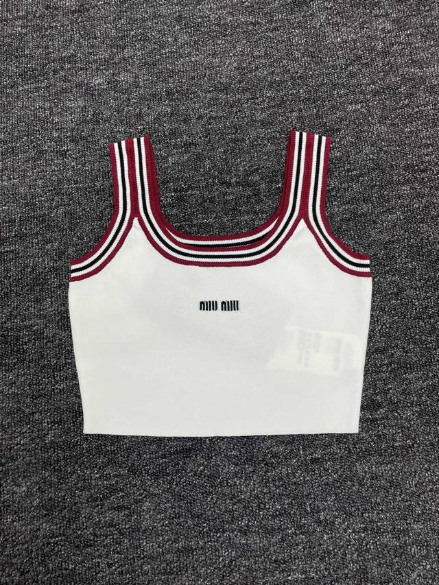 Miumiu new college style knitted vest sleeveless outer wear contrast color age-r