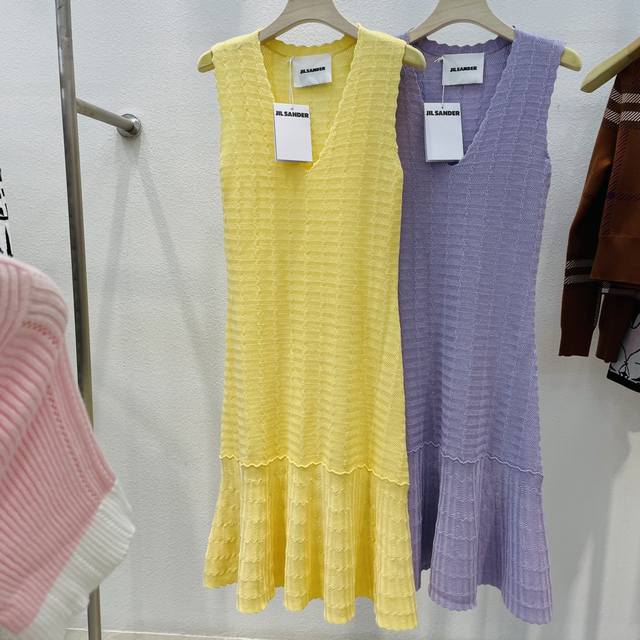 Jil Sander new women's V-neck sleeveless dress 2 colors 3 sizes Sml ready to shi