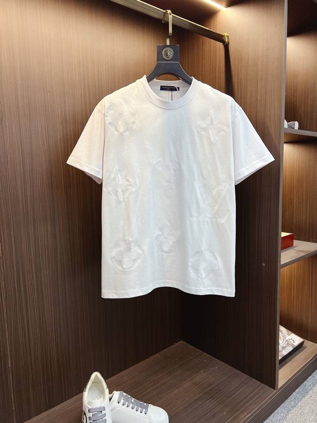 Lv 25Ss new classic embroidered short sleeves, celebrity style, made of double y