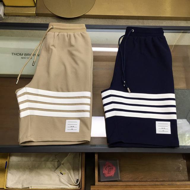 New shorts TB 25 Spring and Summer Ss Four-striped T*B Three-color logo limited