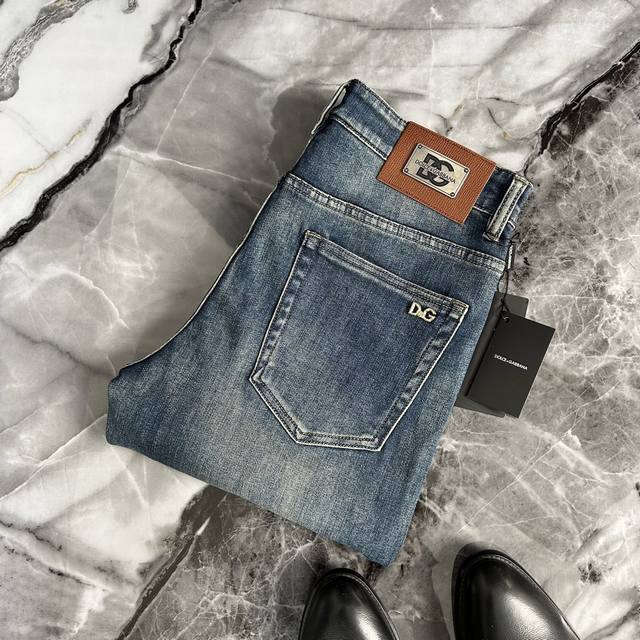 D&G Dolce & Gabbana 2025 Spring and Summer European Counter New Super A Purchasi