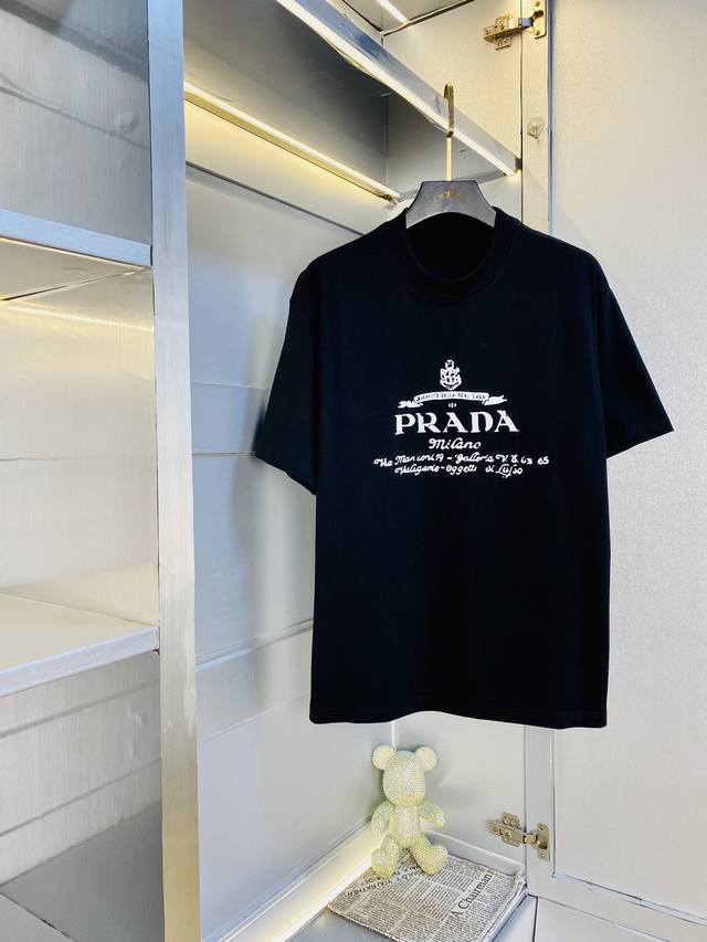 Prada original quality 2025 latest men's short-sleeved T-shirts, selected counte