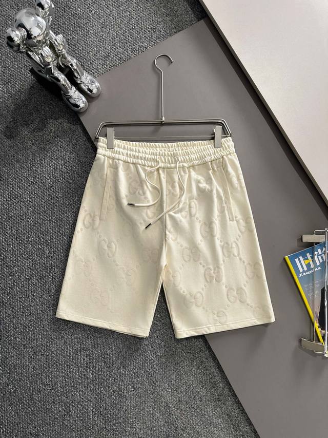 Gucci 2025 new light luxury flocked double G letter logo back patch pockets men