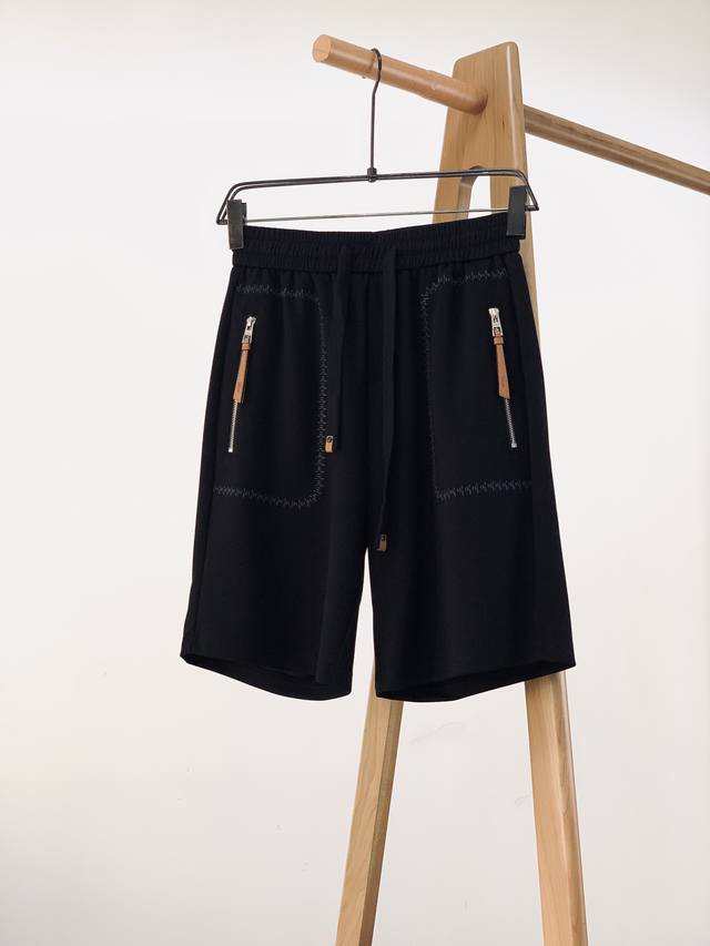 Loewe 2025Ss Spring/Summer new product drawstring shorts! fashion series, unique