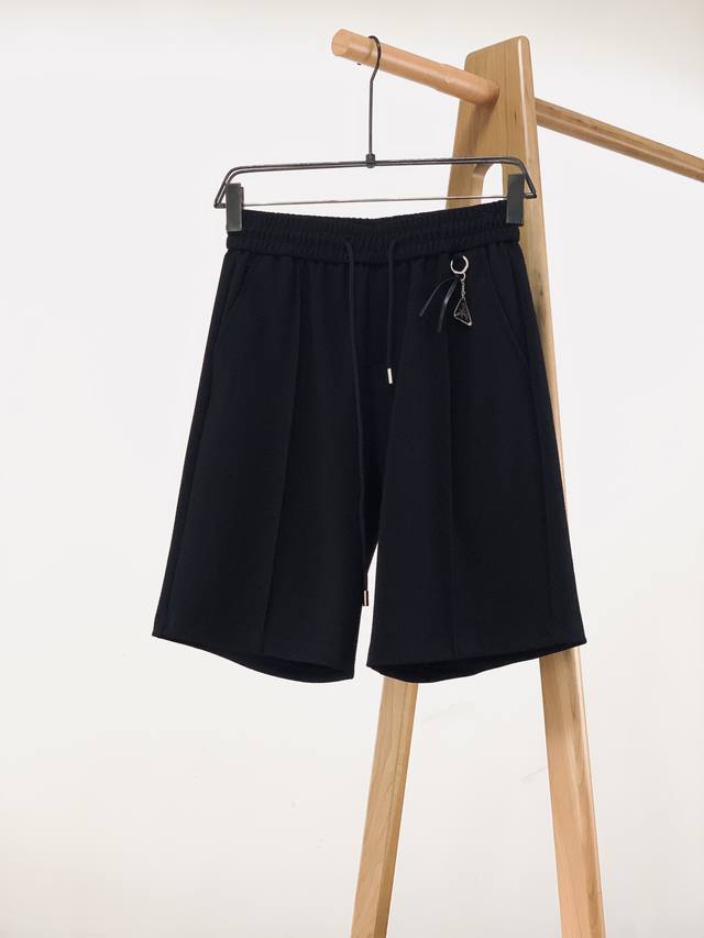 Prada 2025Ss Spring and Summer New Product Fashion shorts, double-layer knitting
