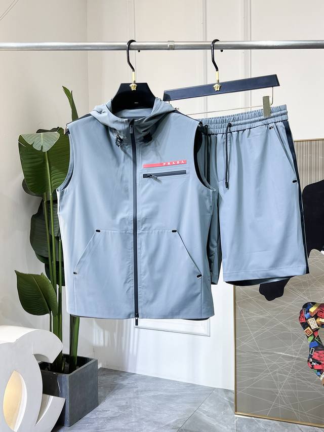 Short-sleeved pants P290 Prada 2025Ss Spring Snake New Product Casual Suit! The
