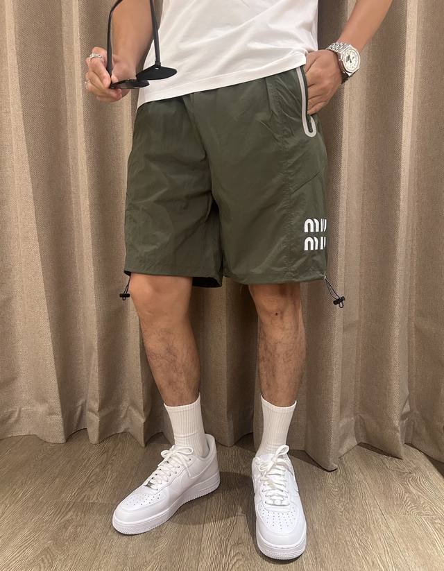 Miumiu 2025 new summer quick-drying shorts are a great choice for summer sports