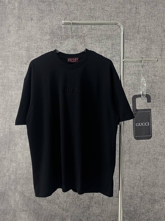 Gucci 2025 new three-dimensional patch embroidered short-sleeved T-shirt for men