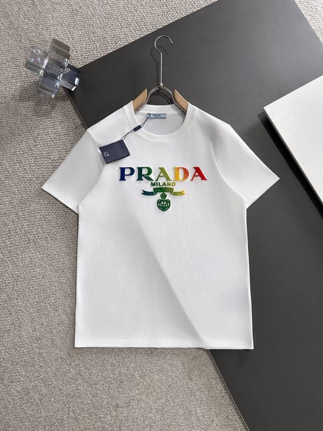 New Prada high-end custom 2025 spring and summer new first counter latest short-
