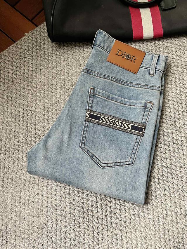 Dr''2025 summer newest jeans, no pressure to enter the store, hot-selling counte