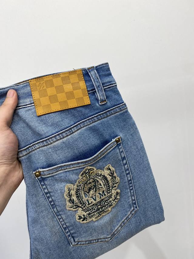 Lv, 2025 latest products, available at the counter, original goods, washed casua