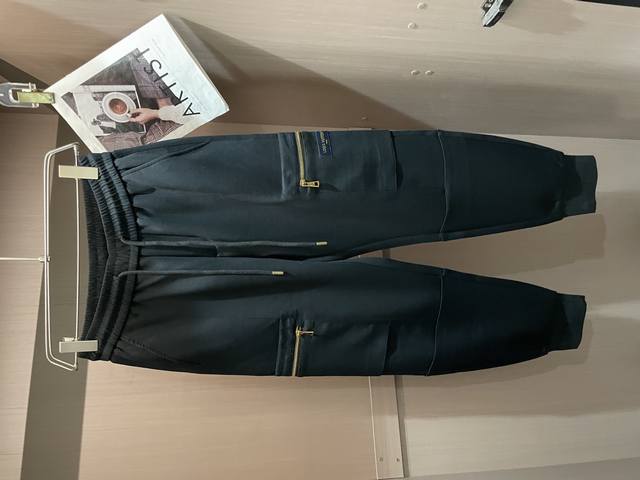 Lv 2025 Spring and Summer latest series of men's casual pants! uses customer-sup