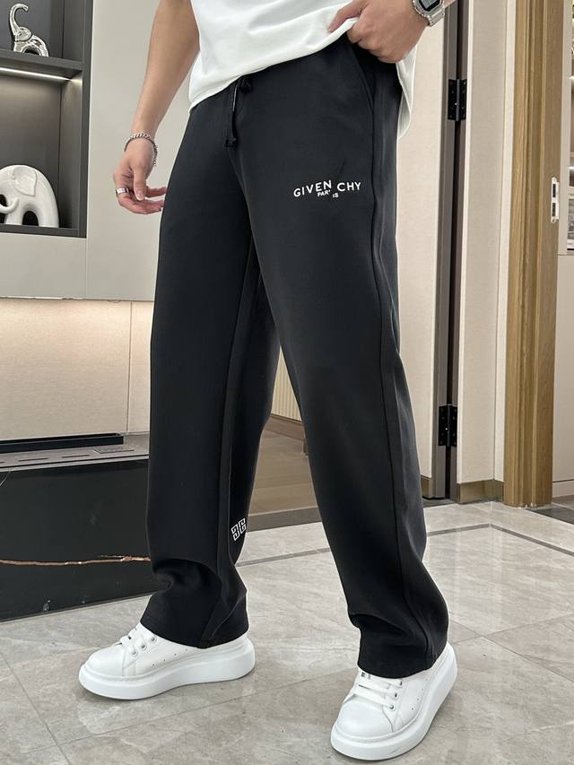 Givenchy's latest series of men's casual pants! uses customer-supplied elastic s