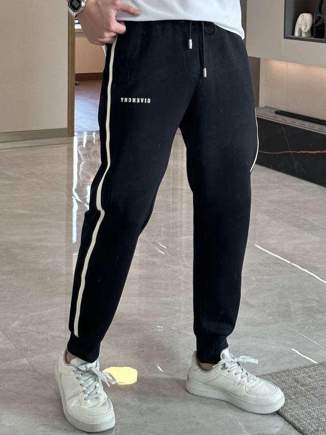 Givenchy's latest series of men's casual pants for spring and summer 2025! is ma