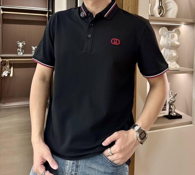Gucc 2025 Spring and Summer official website synchronized mature and young men's