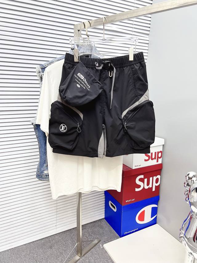 LV 2025 new summer men's casual shorts, high-end custom summer casual pants, bre