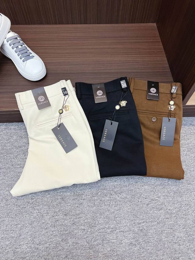 Versace new arrival 2025 spring and summer new products are available at the cou