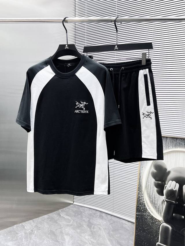 Arc'teryx 2025Ss new summer casual short-sleeved shorts set, high-end version! C