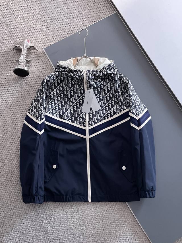 Dior 2025 Spring new jacket, the new product on the show is very perfect, comfor