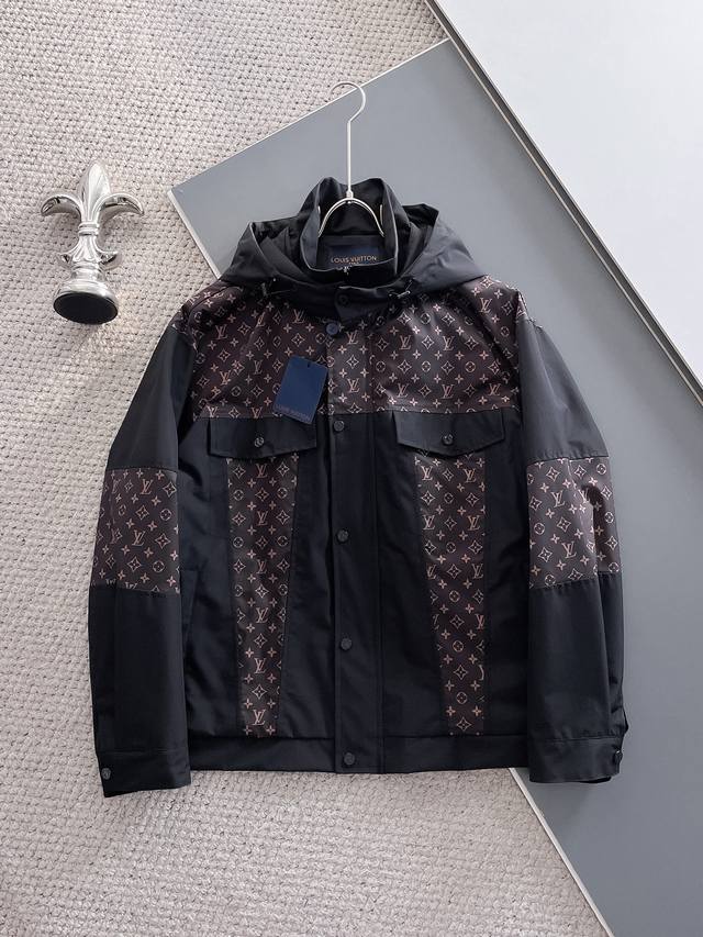 Lv 2025 new spring jacket, the new product on the show is very perfect, comforta