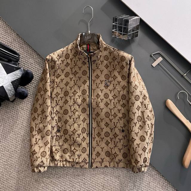 Lv 2025 spring new jacket, new product from the show, very perfect appearance, d