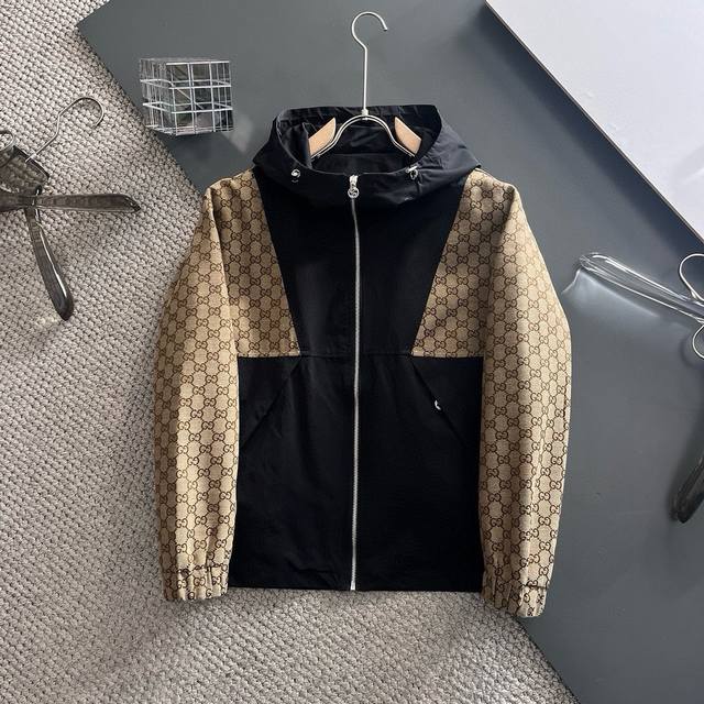 Gucci 2025 spring new jacket, new product from the show, very perfect appearance