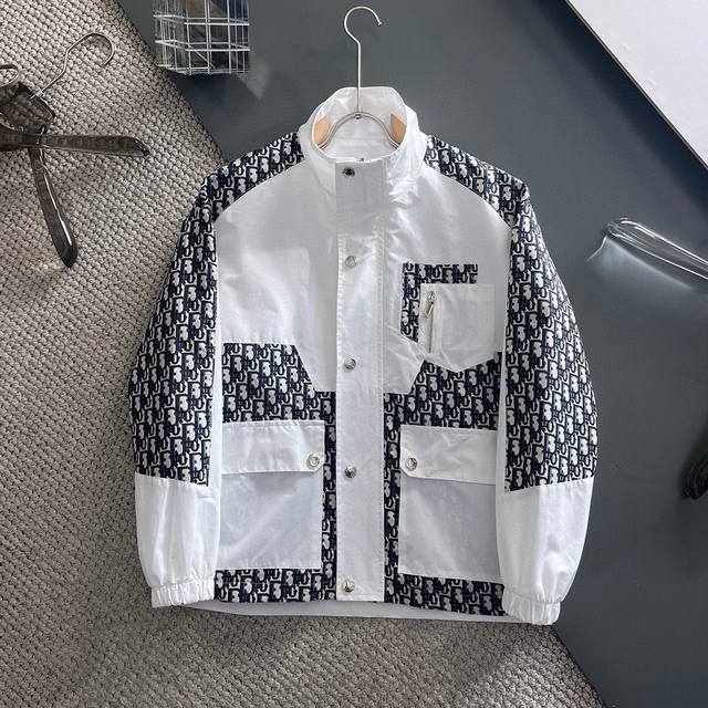 Dior 2025 spring new jacket, the new product on the show is in perfect condition