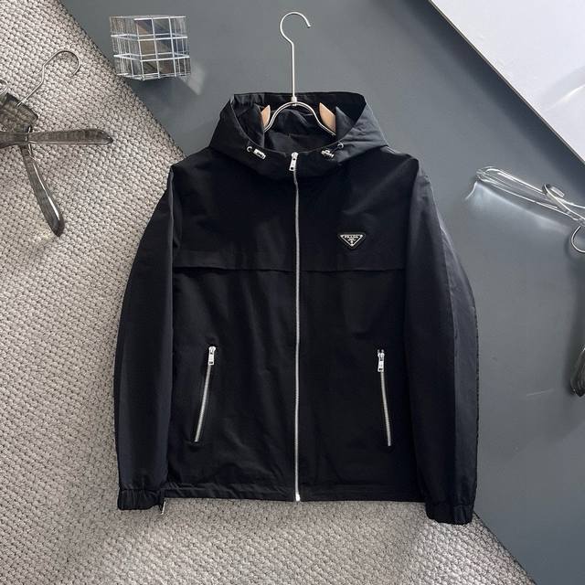 Same style as Prada official website, three labels complete, on sale in advance!