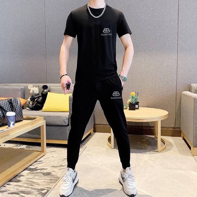 straight Balenciaga Paris family fat man's gospel 2025 official website same sty