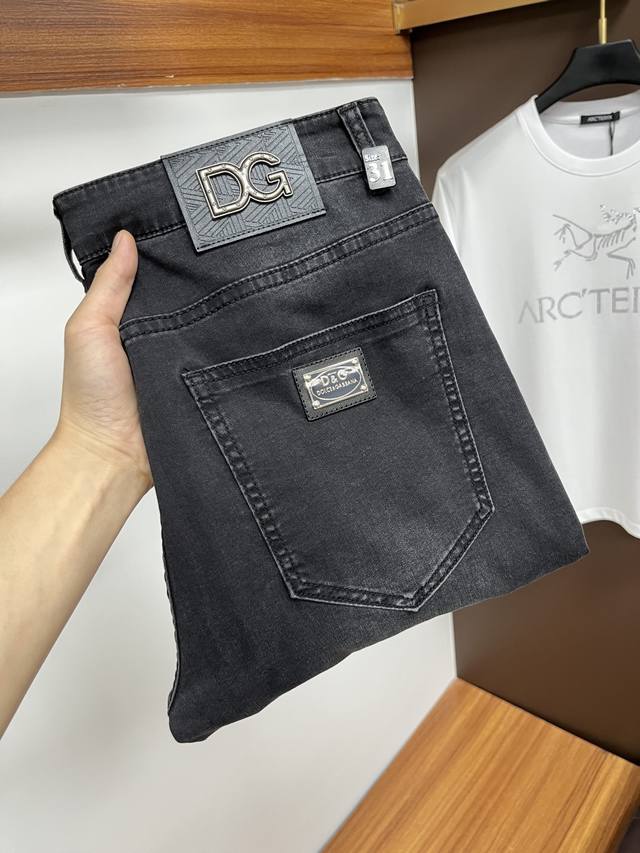 Dg 2025 Summer New European Station Men's Business Casual Jeans When business me