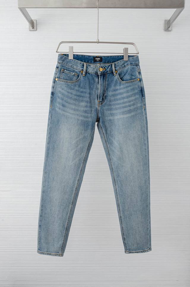 New# Fen#*Di Fendi 2025Ss men's fashion straight denim trousers! Rarely availabl