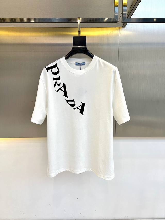 Prada, 2025 Spring and Summer new products released new short-sleeved T-shirt. M