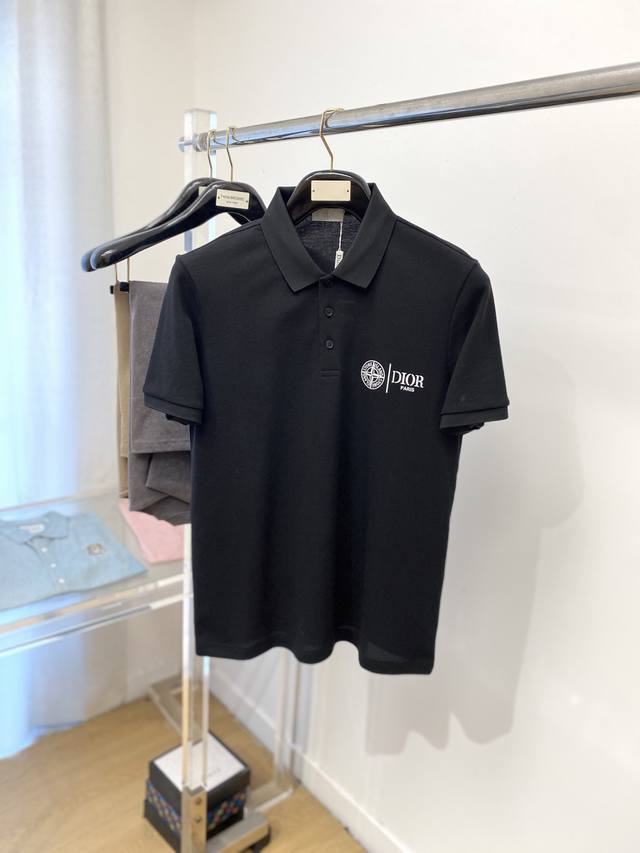 Dior, the latest short-sleeved T-shirt of 2025, handsome and fashionable, with t