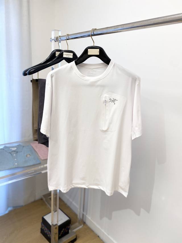 Arc'teryx, the latest short-sleeved T-shirt of 2025, handsome and fashionable, w