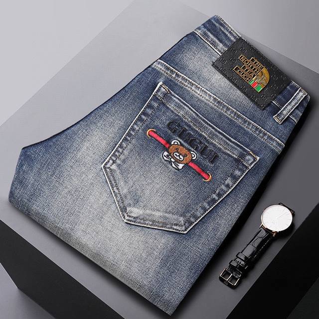 Gucci 2025Ss new jeans, customized full set of hardware, new brand design proces