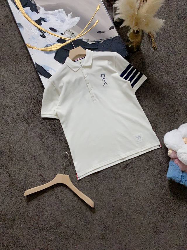 Street Spring and Summer Ss latest season exclusive stickman four-stripe series