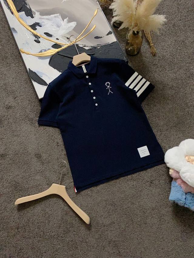 Street Spring and Summer Ss latest season exclusive stickman four-stripe series