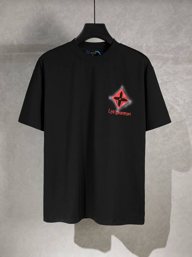 High quality Louis Vuitton Logo hand-painted short-sleeved T-shirt with three co