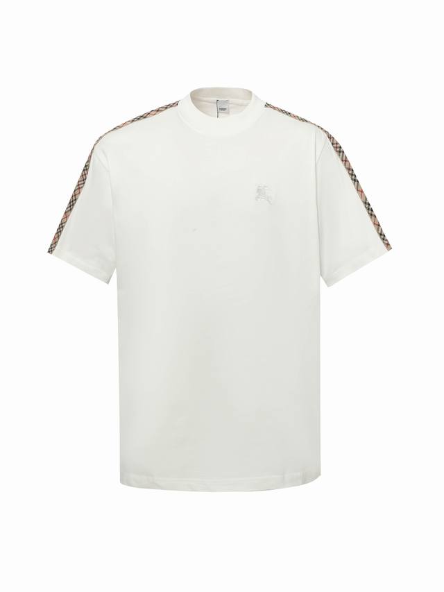 Burberry plaid ribbon splicing short-sleeved is made of customized fabric. Addin