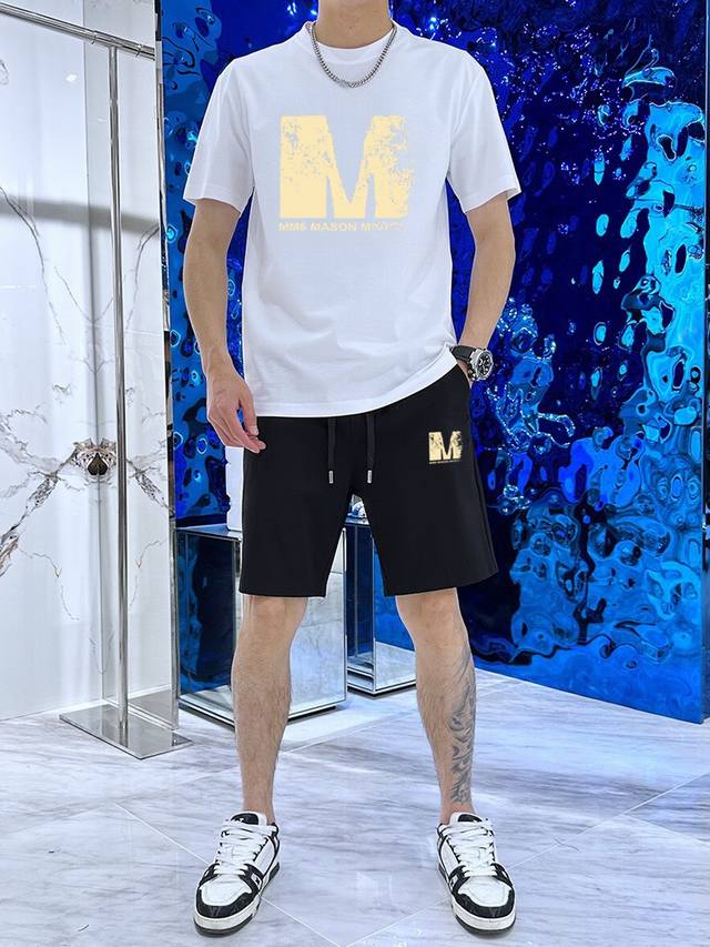 Straight brand Mm6 2025 new men's short-sleeved shorts suit! Official website si