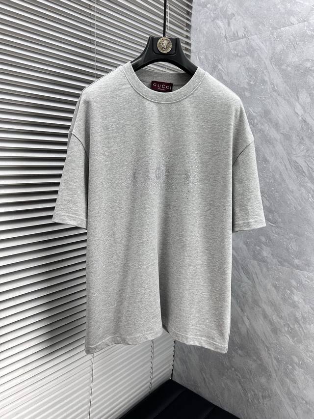 GU'' 2025 Spring and Summer New Release Latest Short-sleeved Round Neck T-shirt