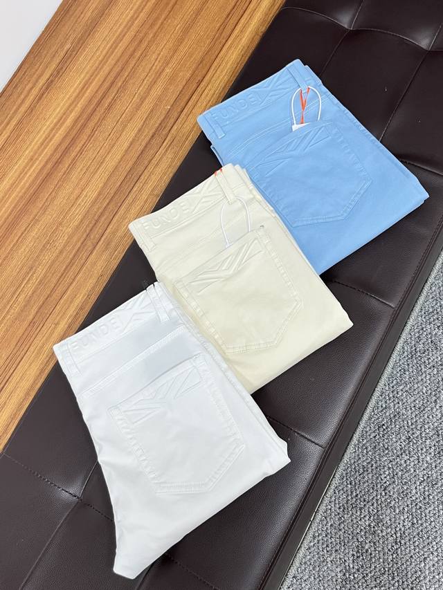 Fendi 2025Ss Snake Summer New Year Jeans. Original 1:1 production, perfect choic