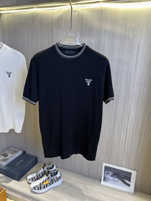 Prada small letter yarn-dyed triangle label knitted round neck Upgraded, inspire