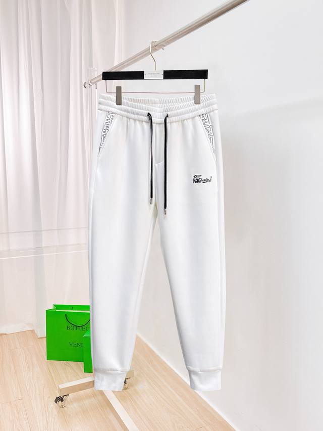 Fendi 2025 Spring new casual pants! Available on the official website. Brand cla