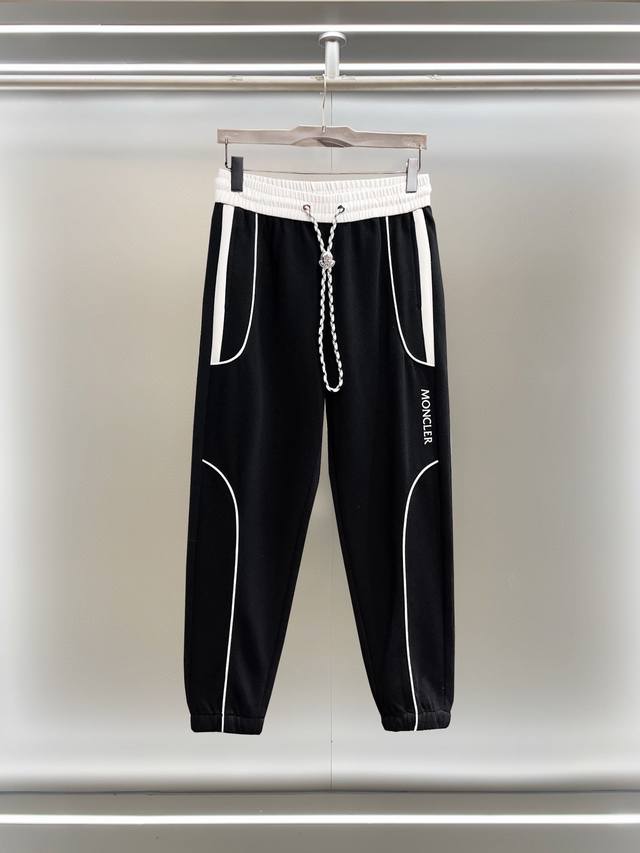 Moncler 2025 Spring new casual pants! Available on the official website. Brand c