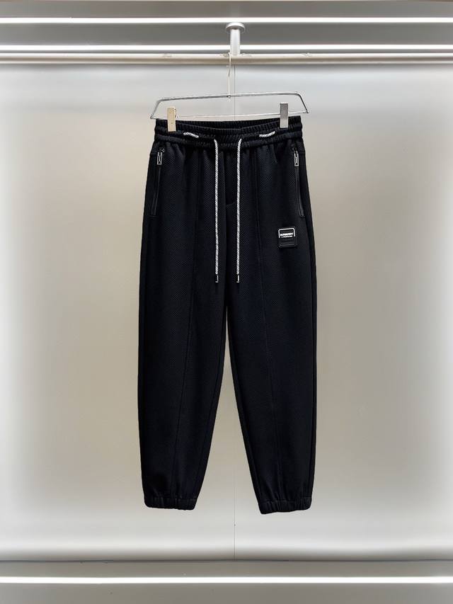 Burberry 2025 Spring new casual pants! Available on the official website. Brand