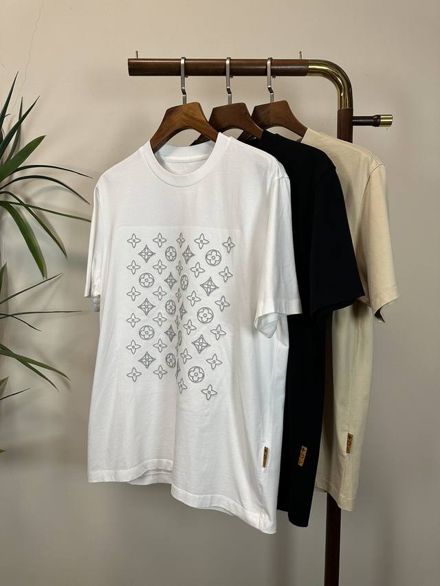 Lv Louis Vuitton 2025 new round neck short sleeve T-shirt high-end version! Cust
