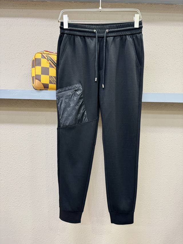 Lv Louis Vuitton 2025 new hot-selling casual pants, made of European imported fa