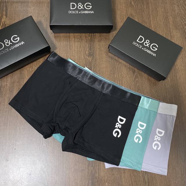 D *G Classic model! Essential men's underwear uses seamless stitching and seamle