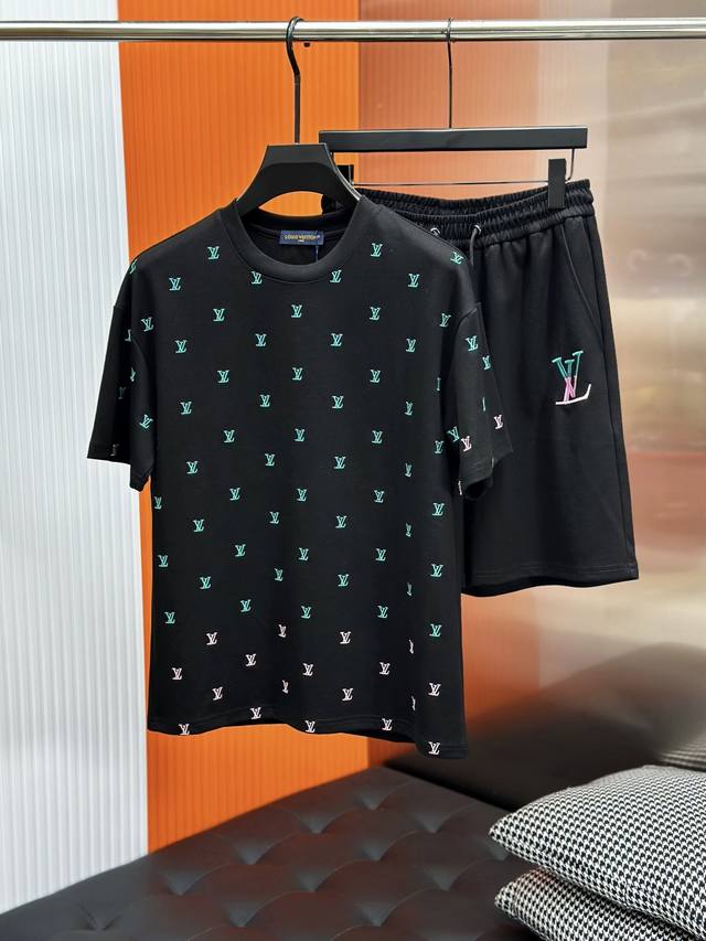 Lv Donkey brand 25 spring and summer latest short-sleeved suit, heavy craftsmans